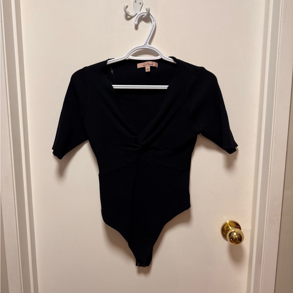 Love Tree Black Ribbed Top